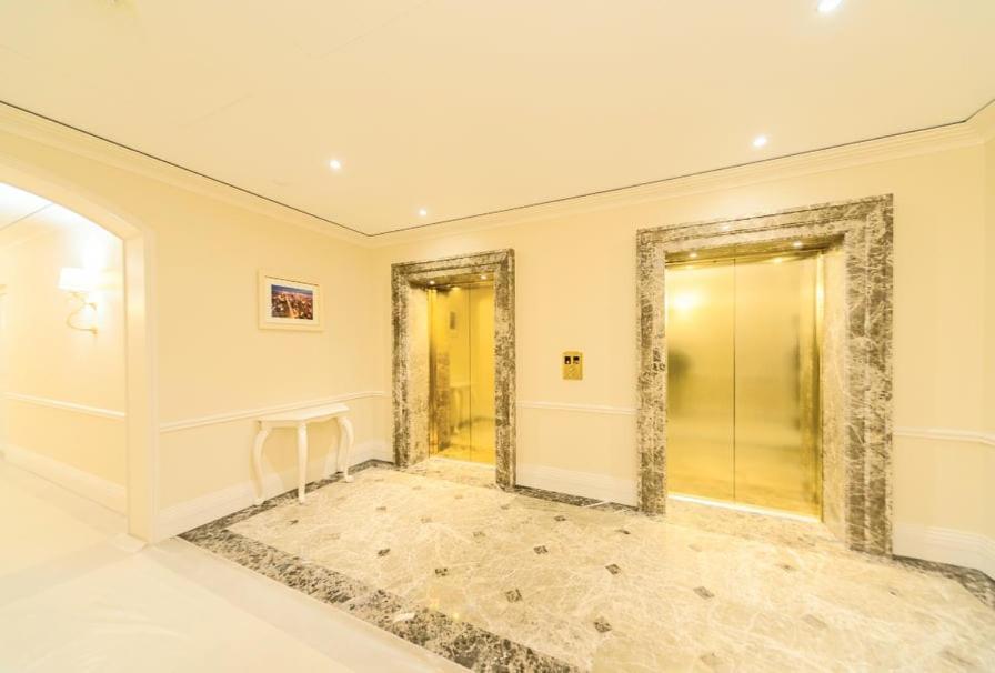 Роскошная 3К Квартира 120М2 На Набережной В Жк Obolon Residentsic Kiew Exterior foto